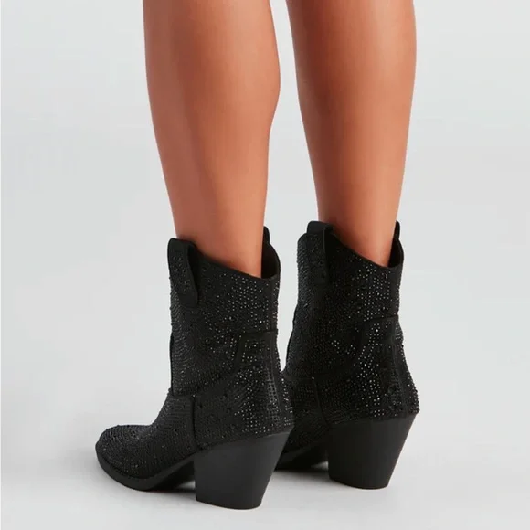 NEW Black Western Style Bedazzled Cowboy Ankle Boots - Picture 7 of 16